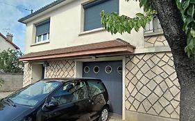 Guibert Home - Appartement Spacieux A 20 Min De Paris